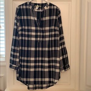 Gianni Bini Black and White Plaid Top/tunic